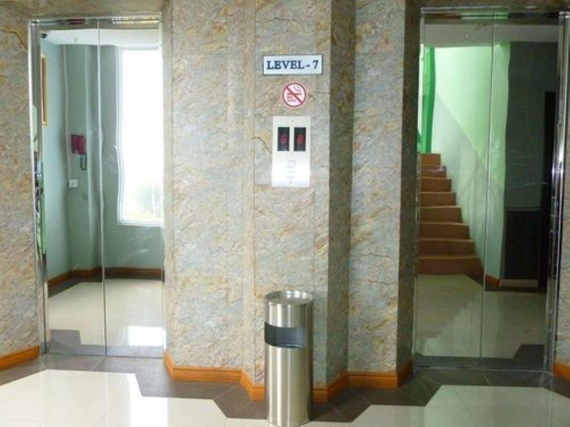 Diamond Crown Hotel Gyogon Exterior foto